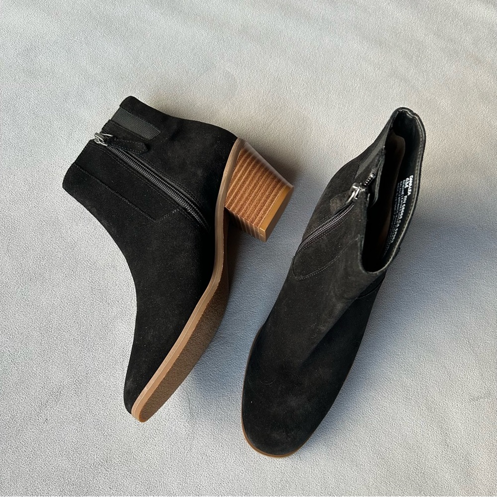 Susina ~ Dana Suede Bootie ~ Women’s Size 6
